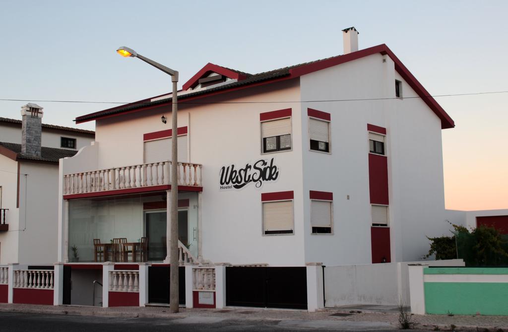 West Side Guesthouse Peniche Dış mekan fotoğraf