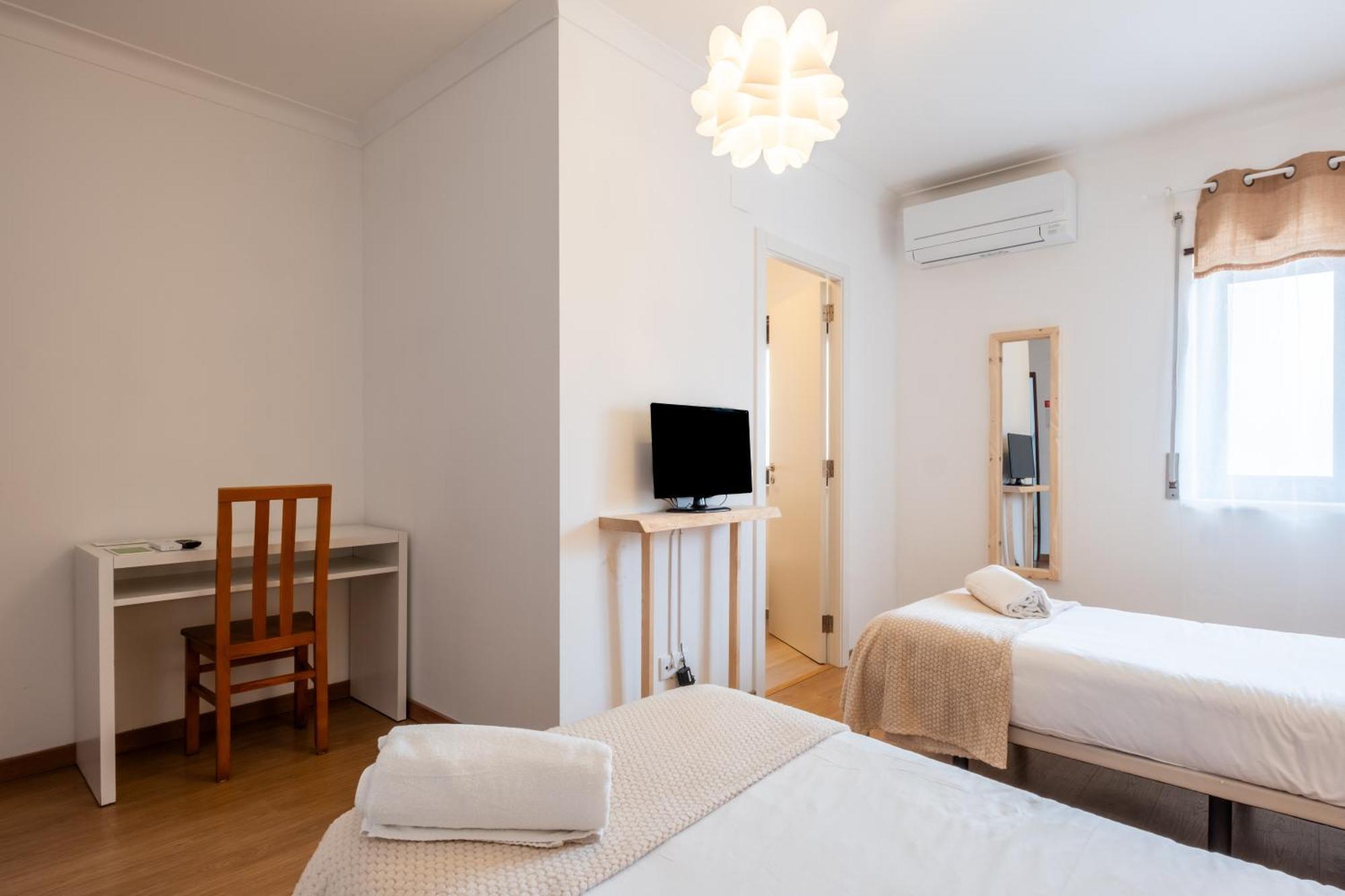 West Side Guesthouse Peniche Dış mekan fotoğraf