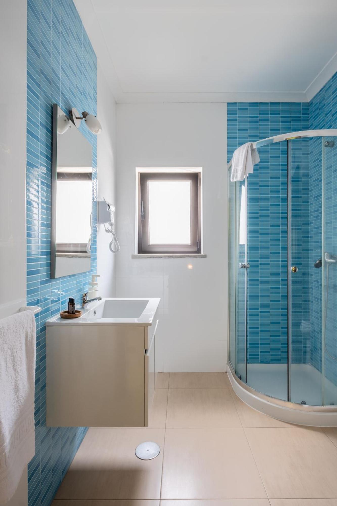 West Side Guesthouse Peniche Dış mekan fotoğraf